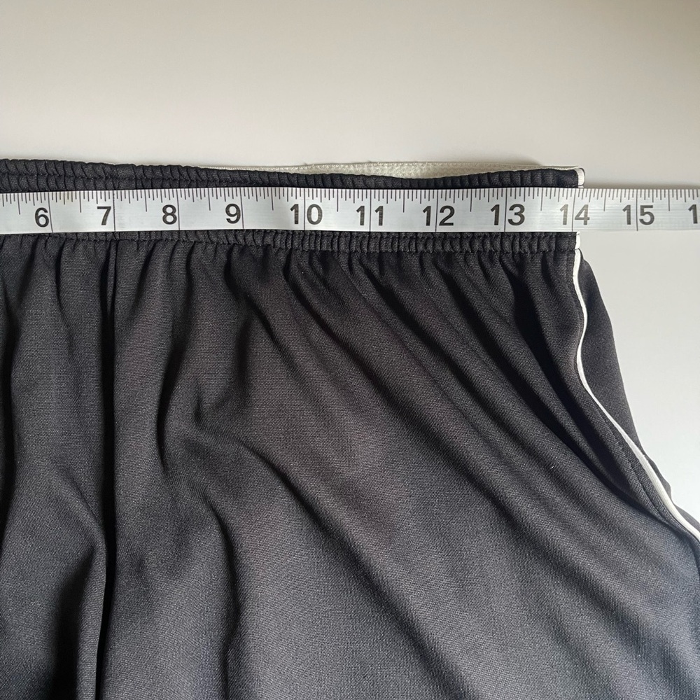 REEBOK Men's Black Athletic Shorts - Picture 8 of 10